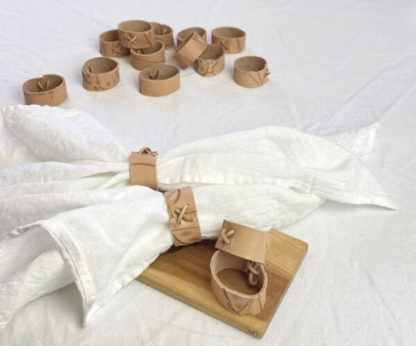 Servietringe i læder 6stk.