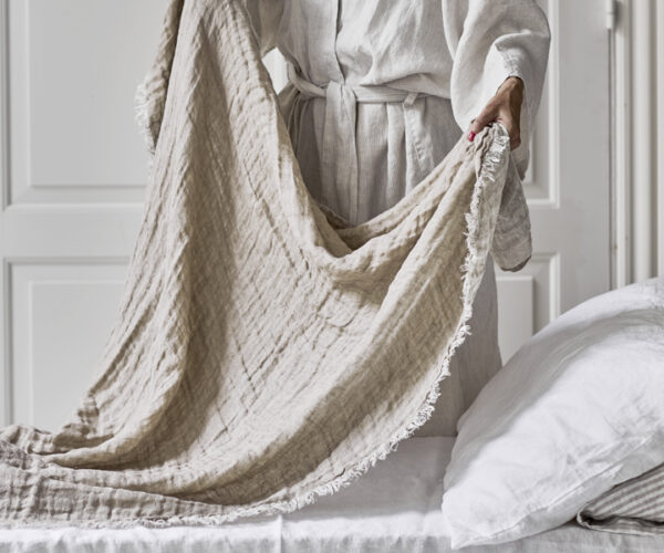 Plaid “Kattvik” i dobbeltvævet hør